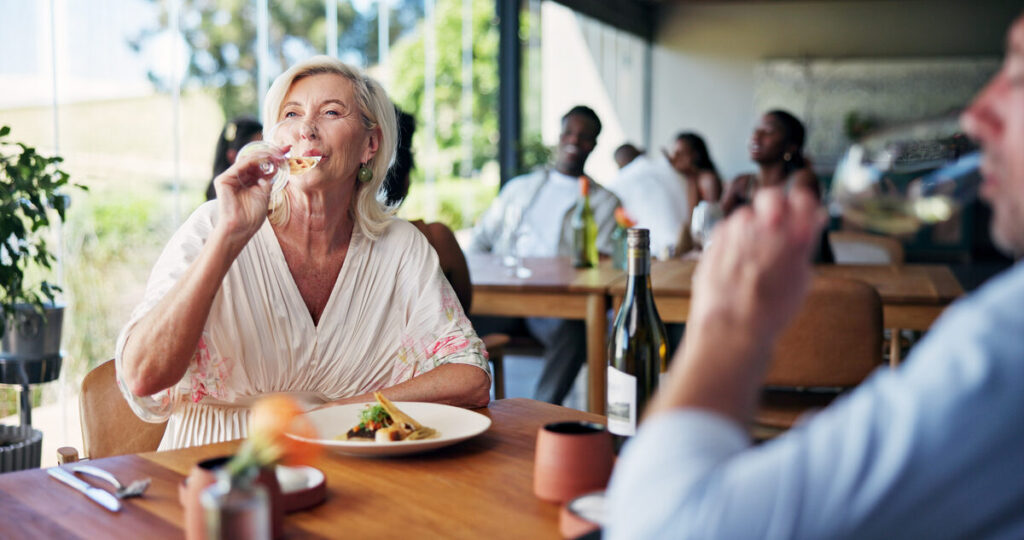 A Foodie’s Guide to Hulls Cove: Where to Eat and Savor the Best Flavors Near Bar Harbor